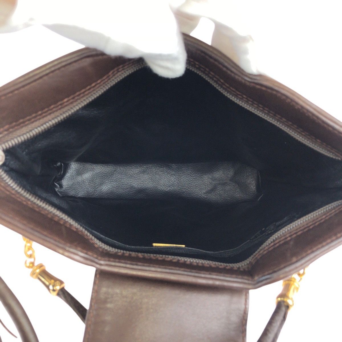 Bally Bally Bally Quilted Leather Shoulder Bag Leather Shoulder Bag DUTY FREE for USA Size ONE SIZE - 8 Thumbnail
