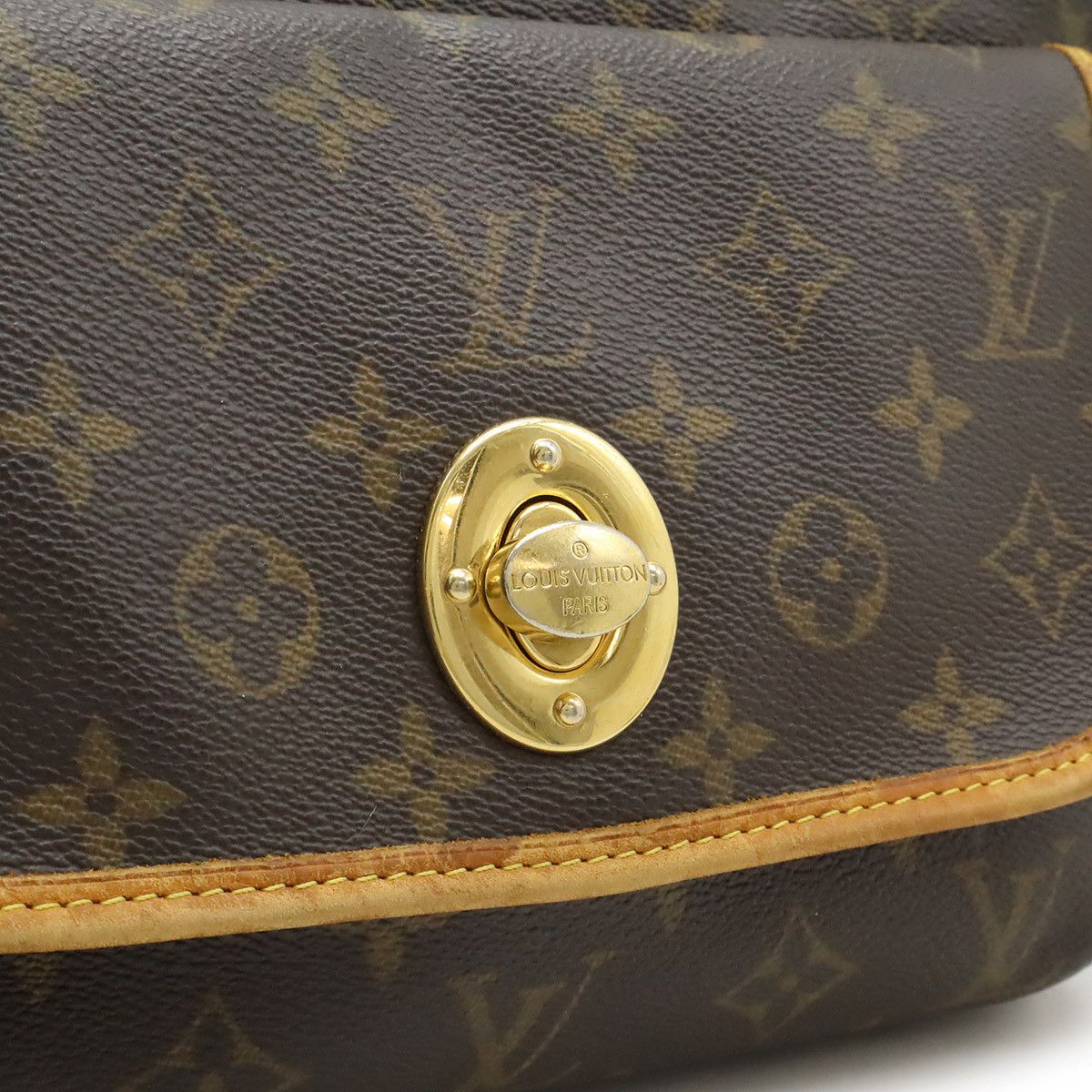 Louis Vuitton Louis Vuitton Louis Vuitton Tikal GM Monogram Shoulder Bag Textile Shoulder Bag M40077 DUTY FREE for USA Size ONE SIZE - 9 Thumbnail