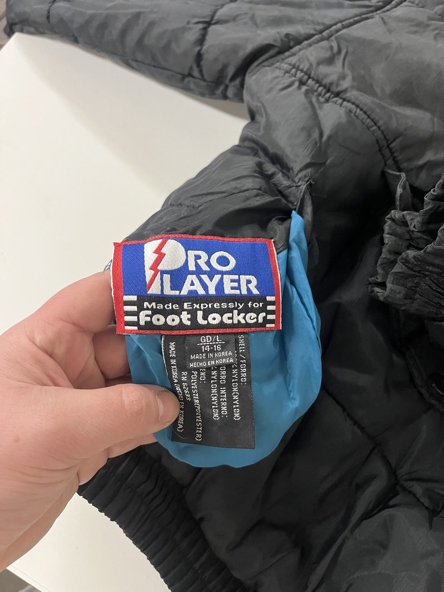 NBA × Vintage Vintage 1990s Charlette Hornets Pro Player Reversible Anorak Jacket Size S Size US S / EU 44-46 / 1 - 10 Thumbnail
