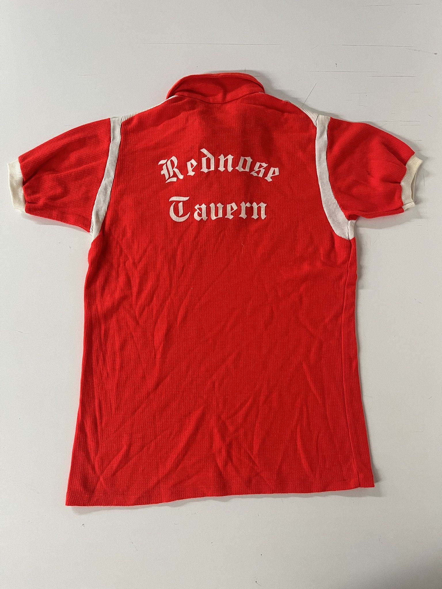 Vintage Vintage 1960s Hilton Bowling Shirt Rednose Tavern Waffle Polo Size M Size US M / EU 48-50 / 2 - 3 Thumbnail