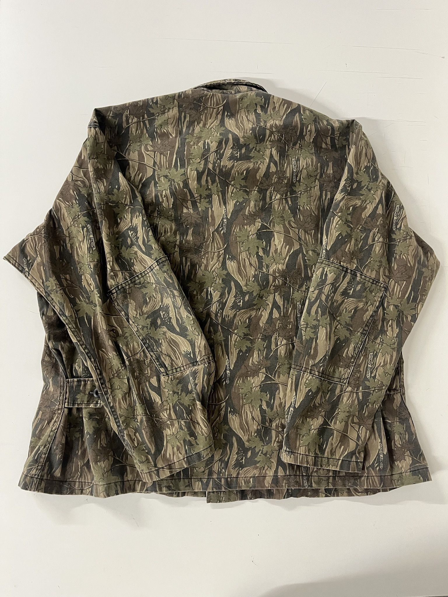 Vintage Vintage 1980s Realtree Smokey Branch Camo Button Down Shirt Size XXL Size US XXL / EU 58 / 5 - 4 Thumbnail