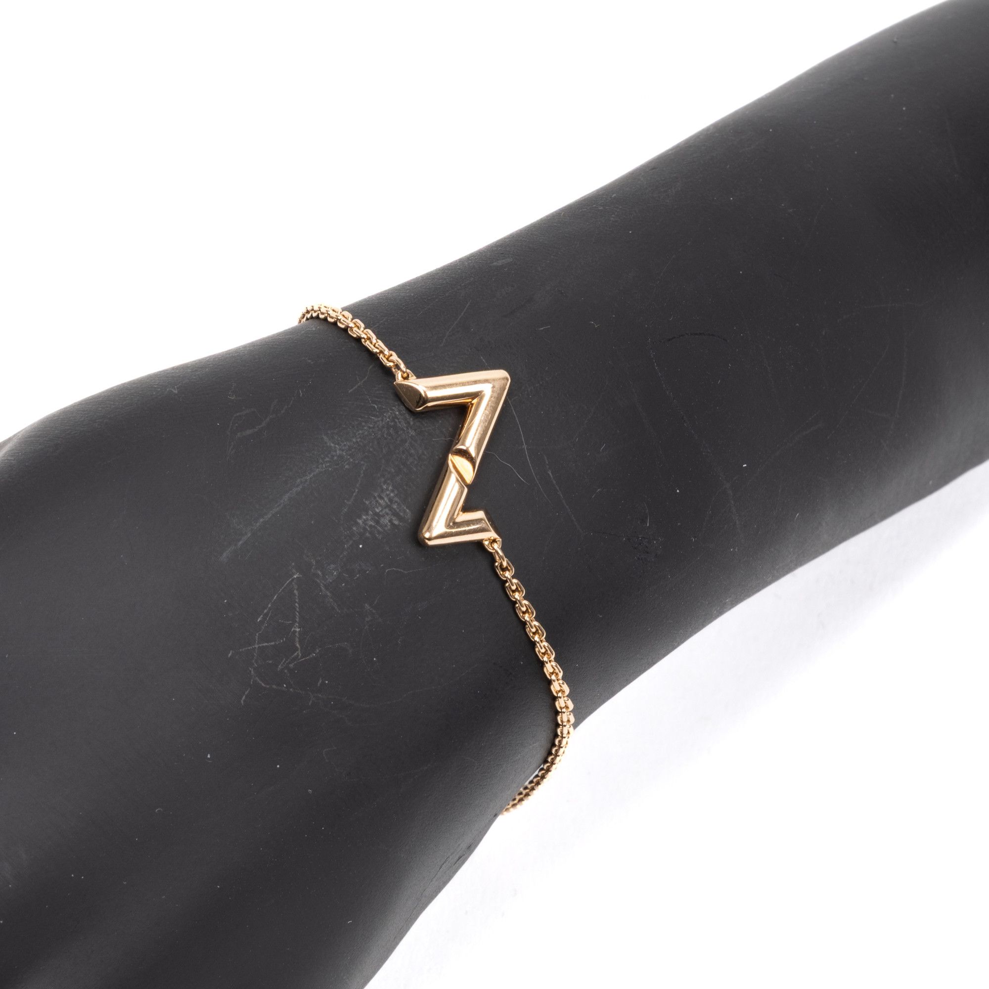 Louis Vuitton LV Volt Upside Down Chain Bracelet Size ONE SIZE - 5 Thumbnail