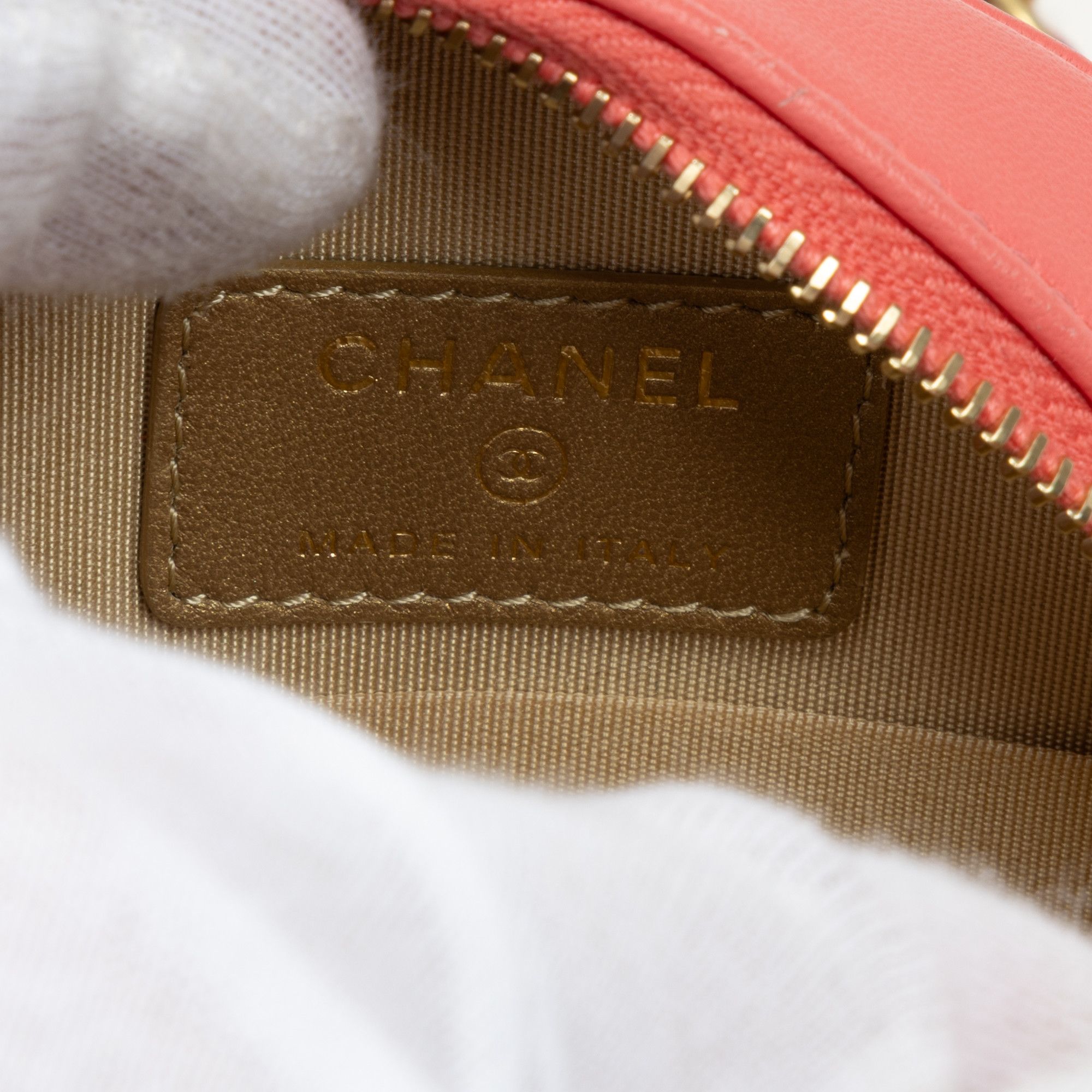 Chanel Pearl Crush Round Chain Clutch Mini Size ONE SIZE - 8 Thumbnail