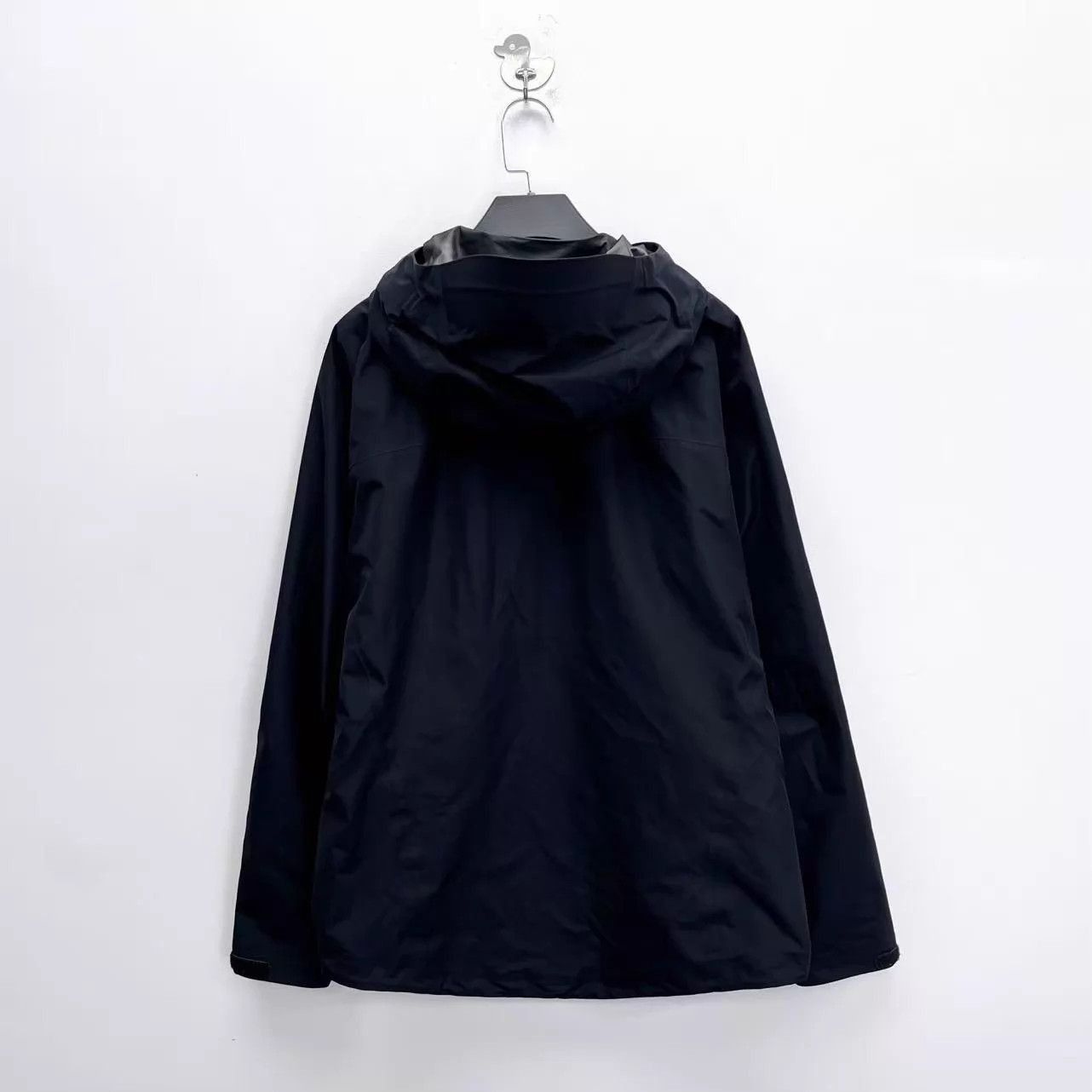 Arc'teryx Black Hooded Light Jacket Size M Size US M / EU 48-50 / 2 - 2 Thumbnail