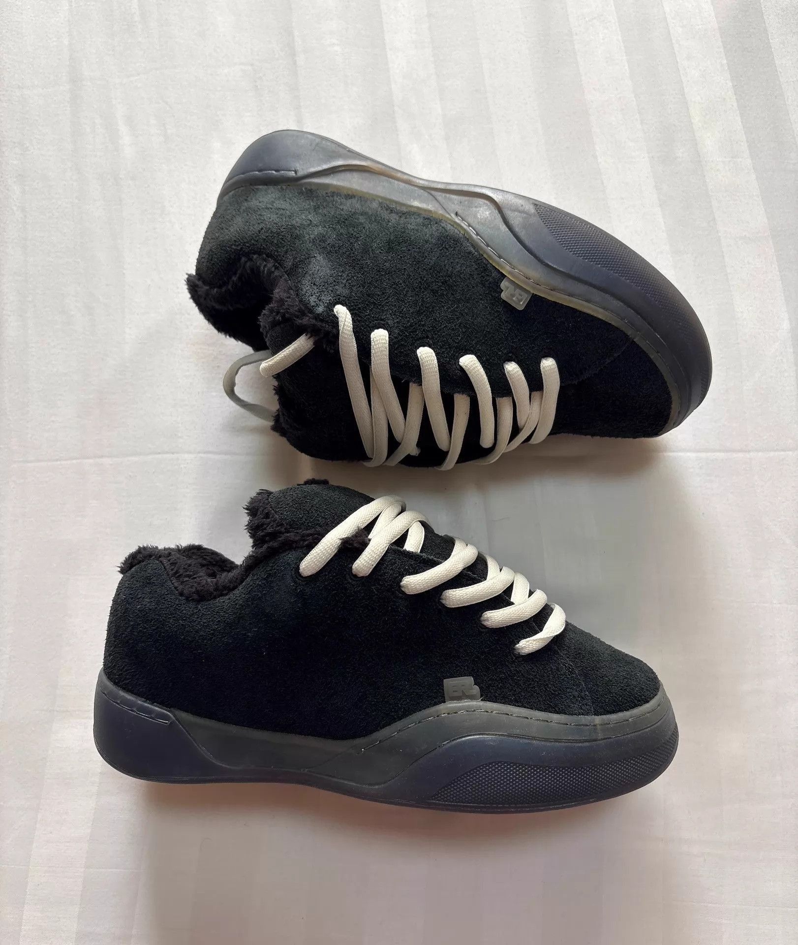 ERL Black Low-Top Sneakers with White Laces Size US 8 / EU 41 - 2 Thumbnail