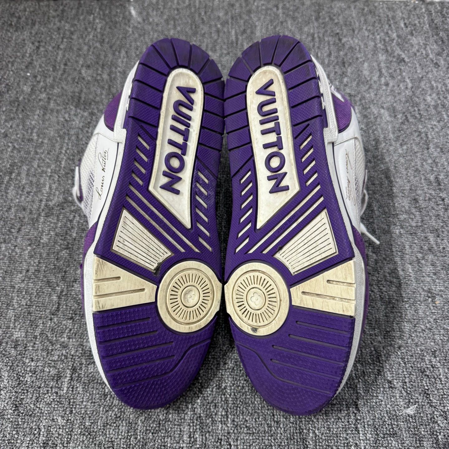 Louis Vuitton Purple High-Top Sneakers Size 7.5 Size US 7.5 / EU 40-41 - 4 Thumbnail