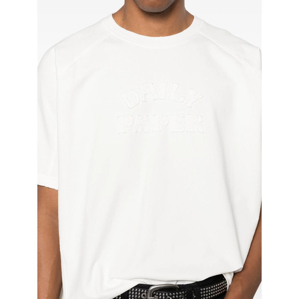 Daily Paper Daily Paper WHITE T-Shirts & Vests - T-Shirts Size US S / EU 44-46 / 1 - 3 Thumbnail
