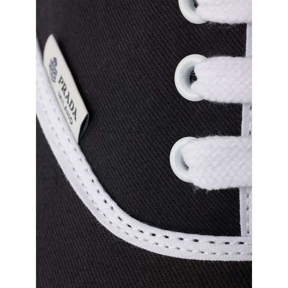Prada Prada BLACK Trainers - Low-Tops Size US 9 / EU 42 - 2 Thumbnail