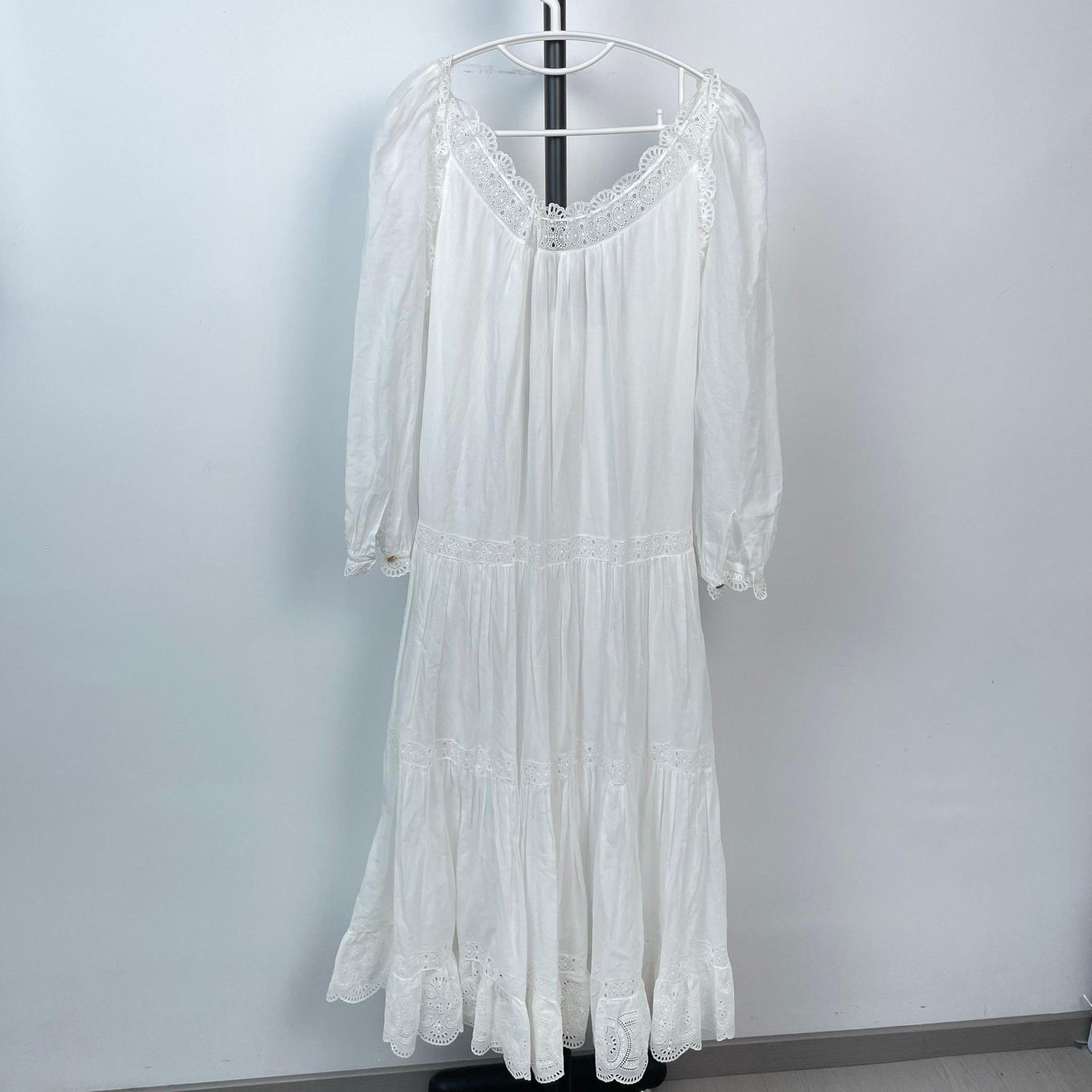 Celine Celine White Lace Embroidery Long Resort Dress Size S / US 4 / IT 40 - 2 Thumbnail