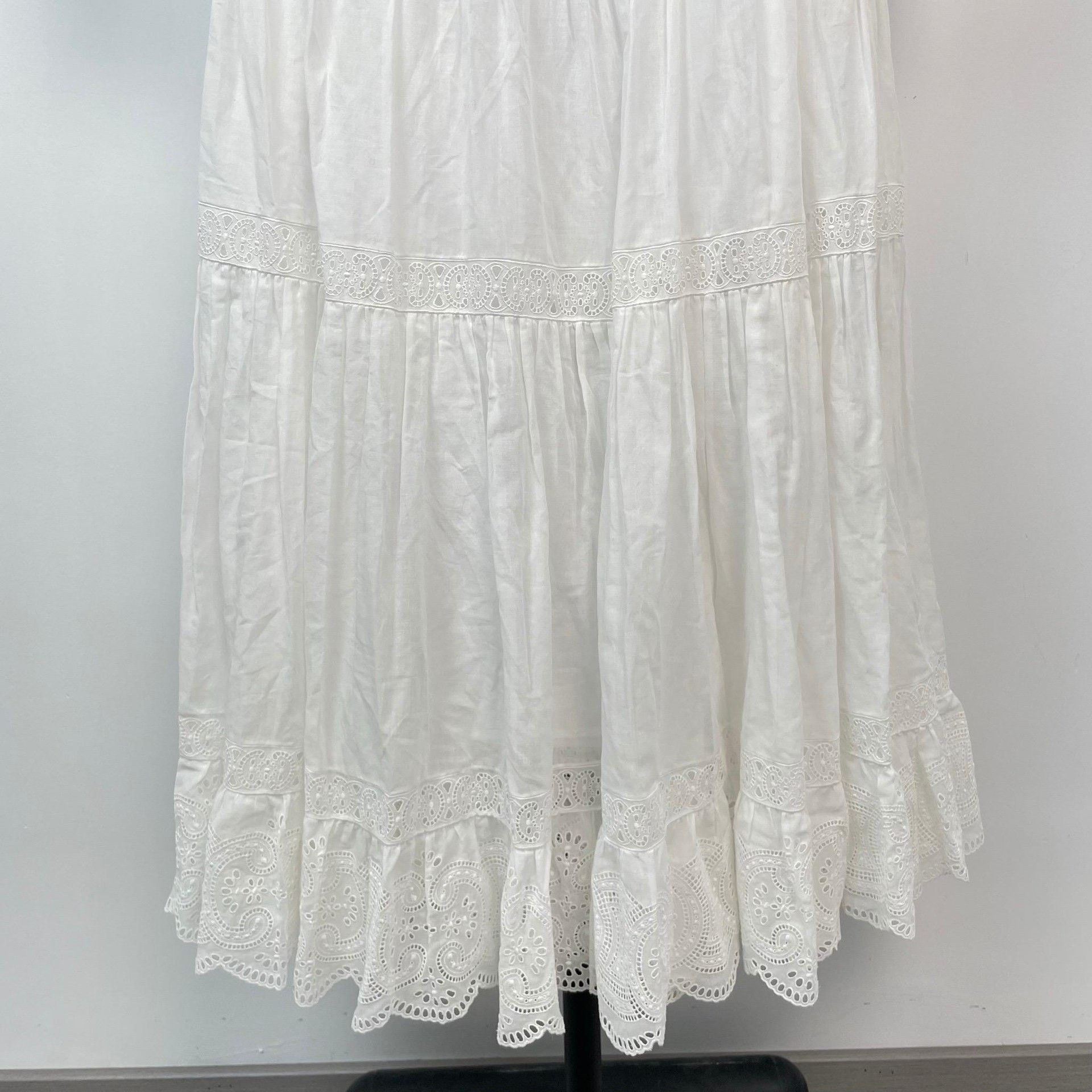 Celine Celine White Lace Embroidery Long Resort Dress Size S / US 4 / IT 40 - 4 Thumbnail