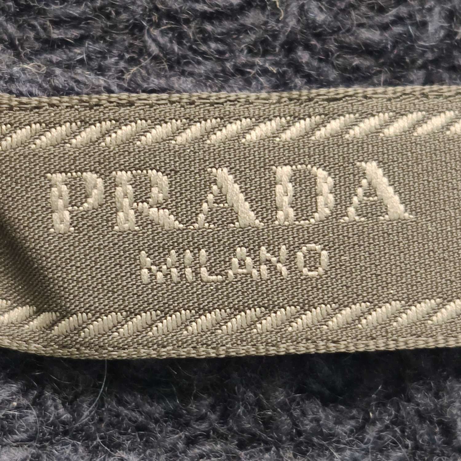 Prada Prada Colorblock Logo Black Shorts L/50 Size 42" / US 20 - 9 Thumbnail