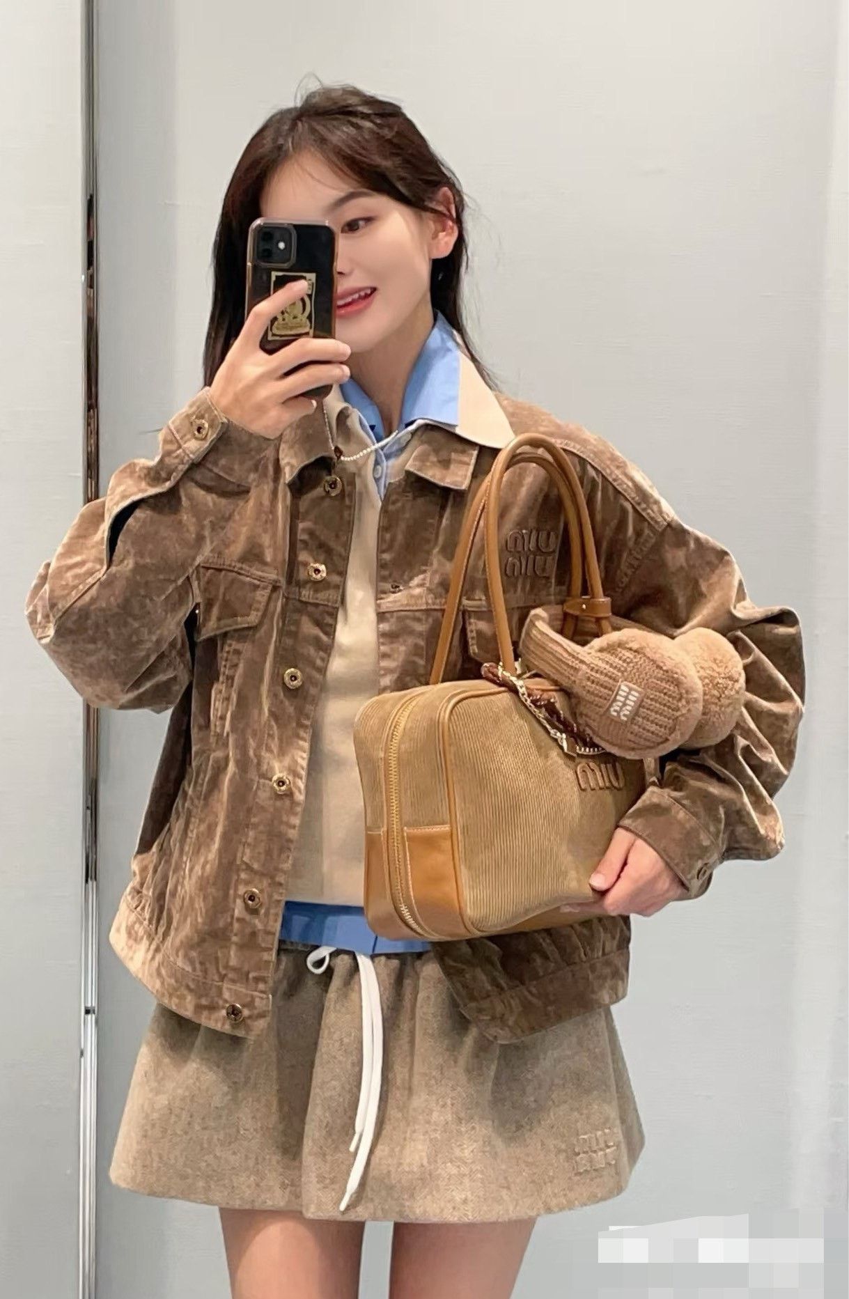 Miu Miu Miu Miu Khaki Velvet Denim Jacket Size M / US 6-8 / IT 42-44 - 3 Thumbnail