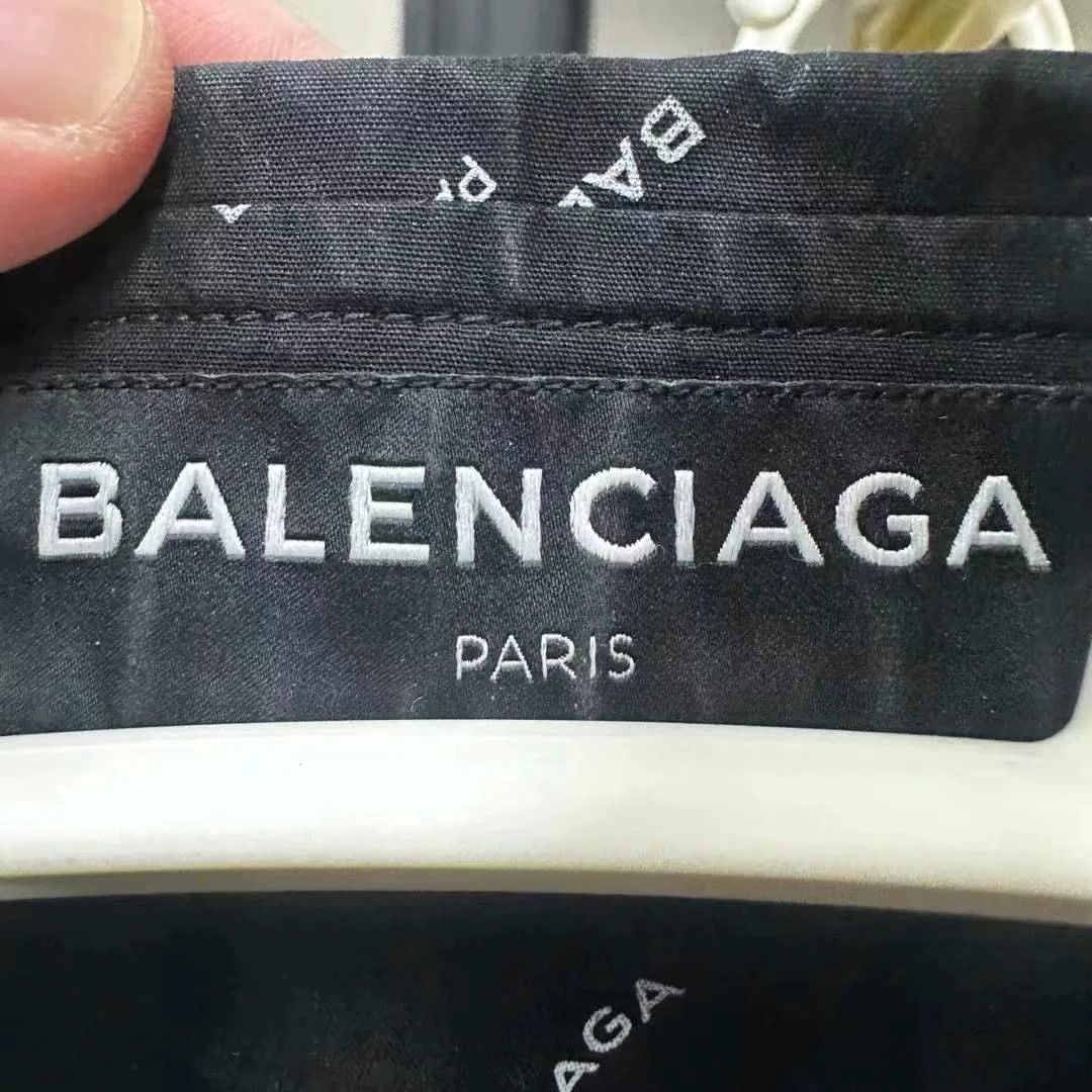 Balenciaga Balenciaga All-Over Print Shirt Size 39 Size US XXS / EU 40 - 2 Thumbnail