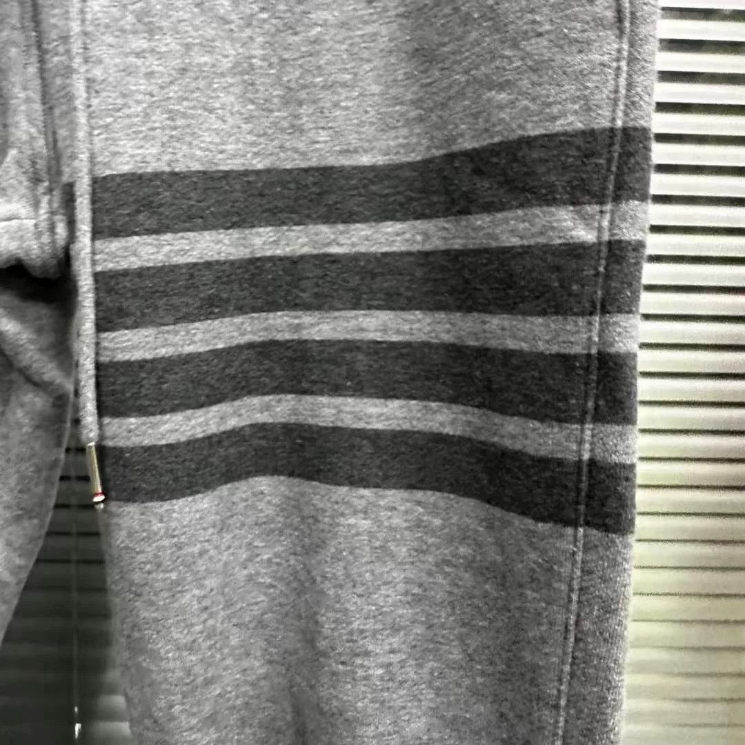 Thom Browne Thom Browne Sweatpants Size 3 Size US 26 / EU 42 - 2 Thumbnail