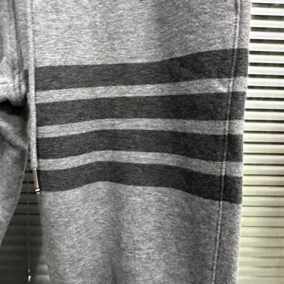 Thom Browne Thom Browne Sweatpants Size 3 Size US 26 / EU 42 - 2 Thumbnail