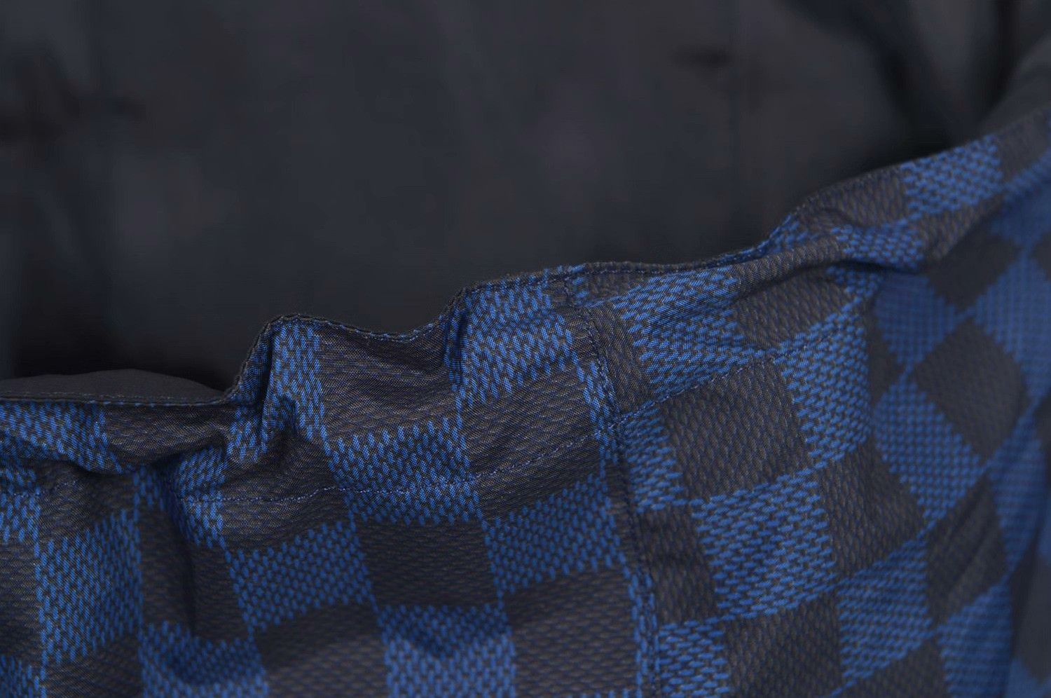 Louis Vuitton Louis Vuitton Checkerboard Hooded Jacket Size US M / EU 48-50 / 2 - 3 Thumbnail