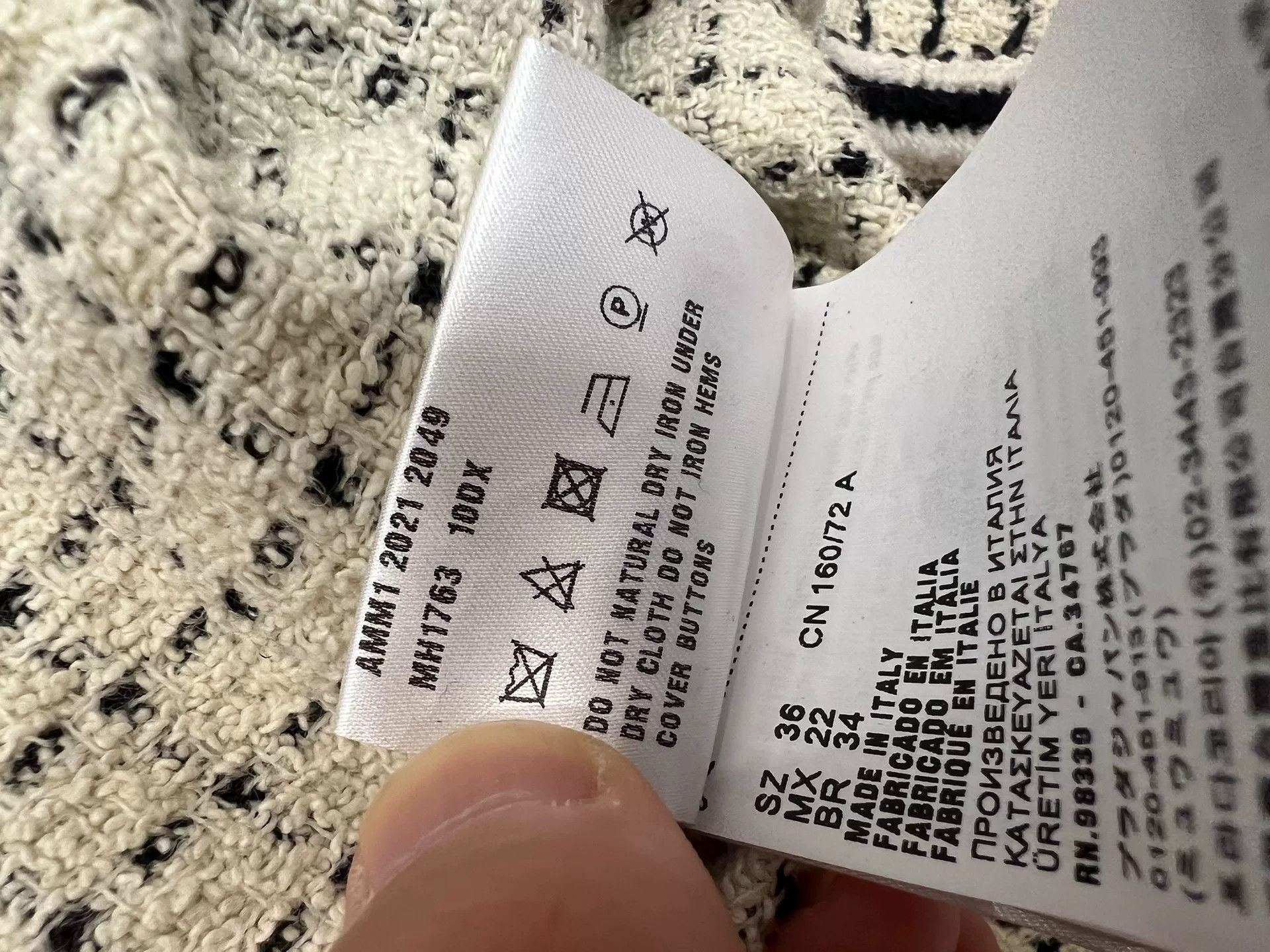 Miu Miu Miu Miu Tweed Logo Jacket Size M / US 6-8 / IT 42-44 - 7 Thumbnail