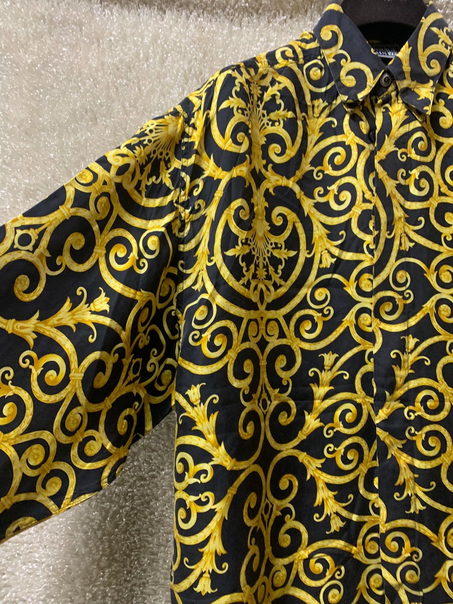 Versace Versace Vintage Men's Silk Shirt Size US M / EU 48-50 / 2 - 3 Thumbnail