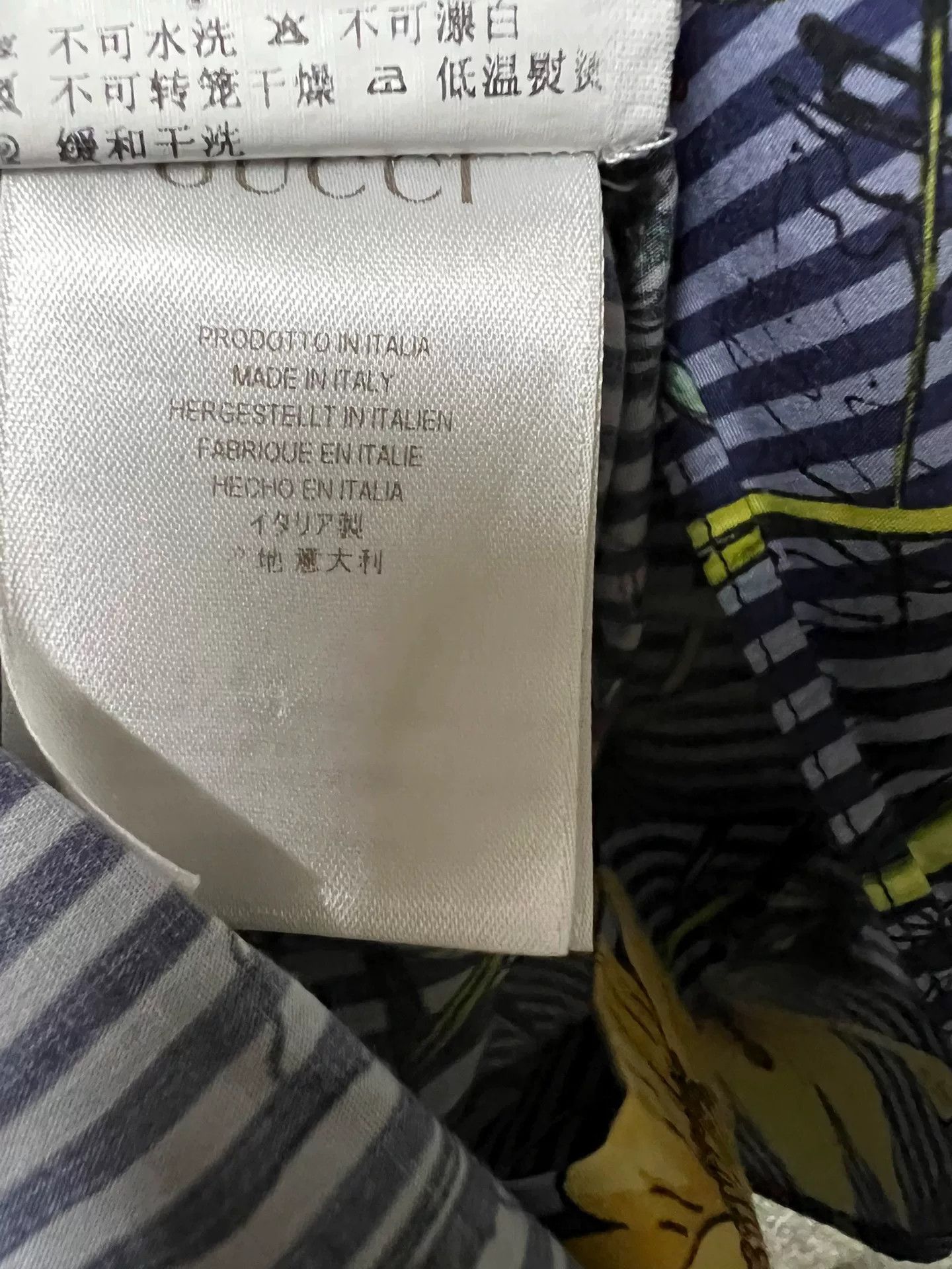 Gucci Gucci Men's Hawaiian Short-Sleeve Shirt Size US M / EU 48-50 / 2 - 6 Thumbnail