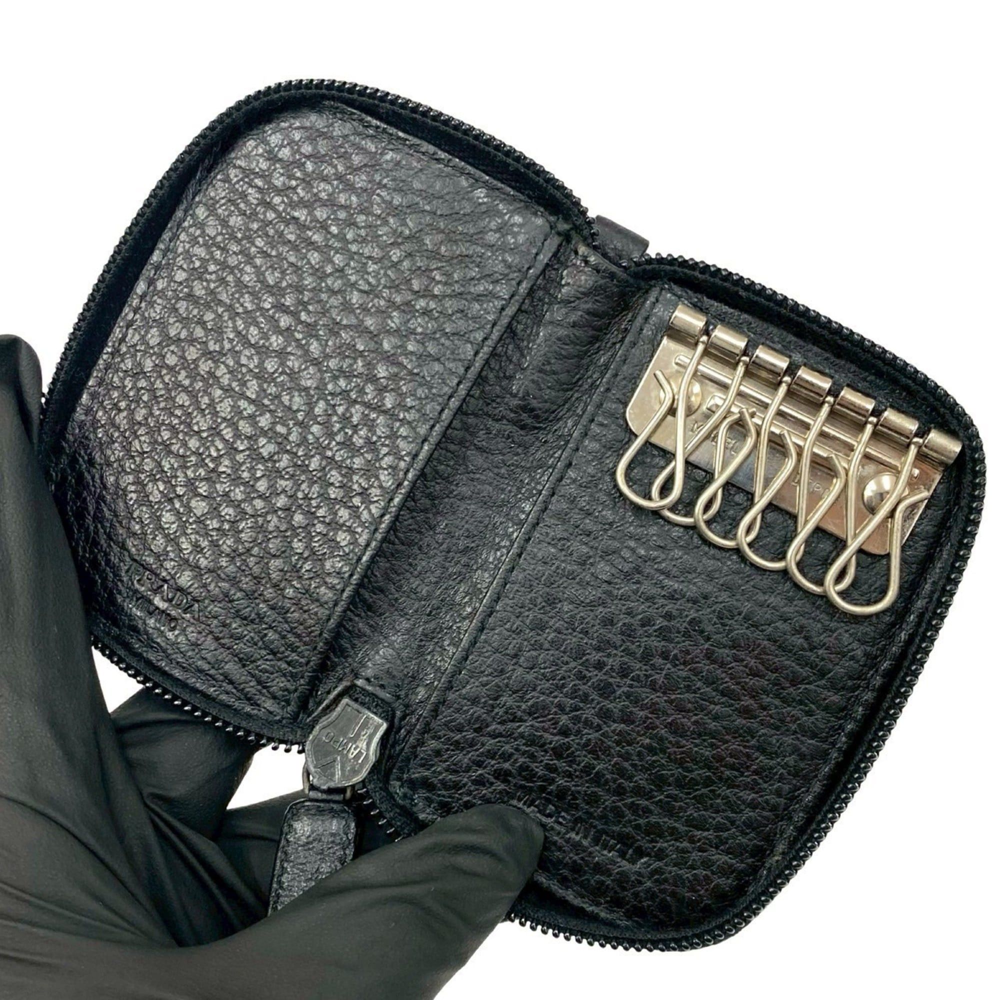 Prada PRADA Leather Strap Round Zip 6-Key Case Black 1127a Size ONE SIZE - 7 Thumbnail