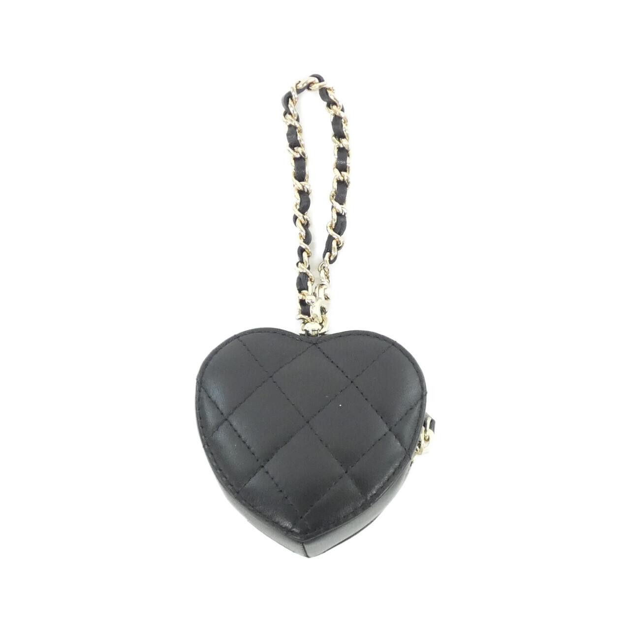 Chanel Chanel Chanel AP4838 Lambskin Key Holder Leather Charm AP4838 DUTY FREE for USA Size ONE SIZE - 2 Thumbnail