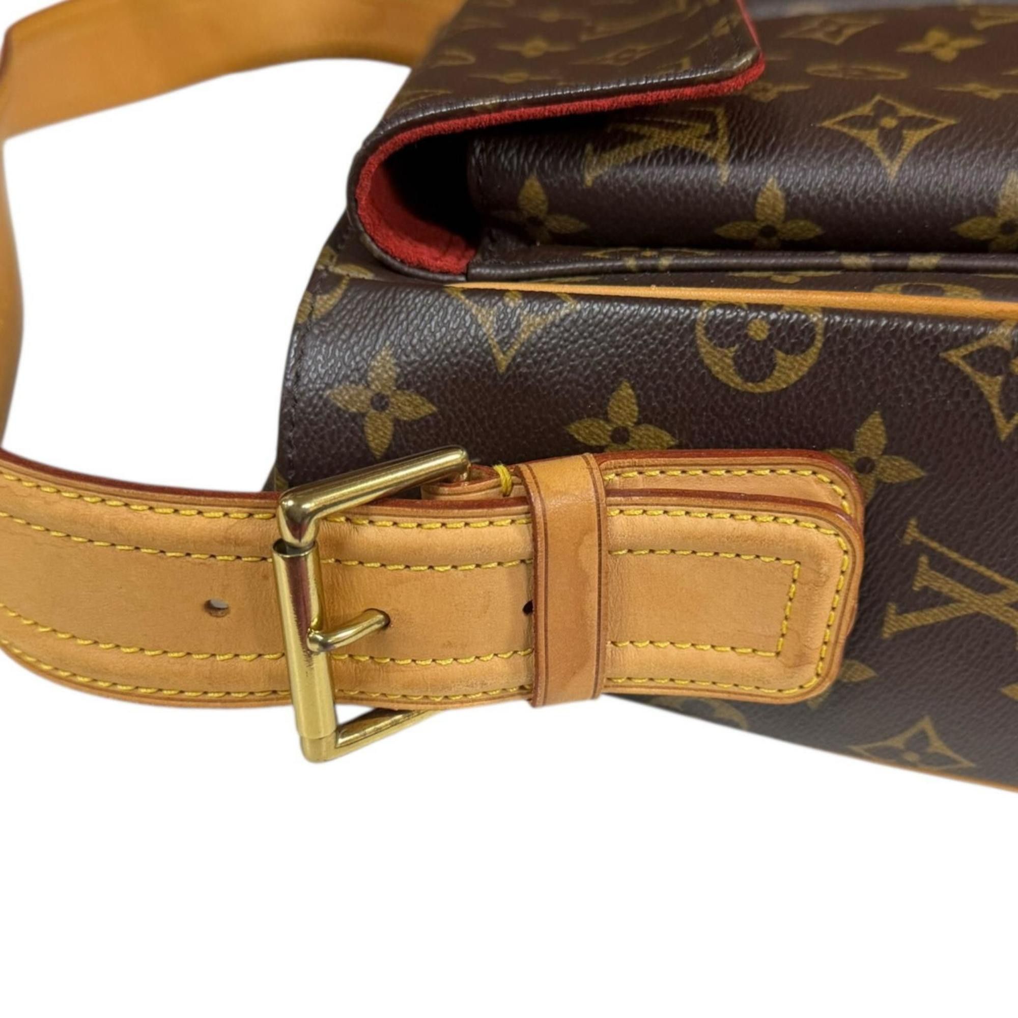 Louis Vuitton Pre-owned Louis Vuitton Viva Cite GM Monogram Shoulder Bag in Canvas (M51163) Brown. Women's. Size ONE SIZE - 15 Thumbnail
