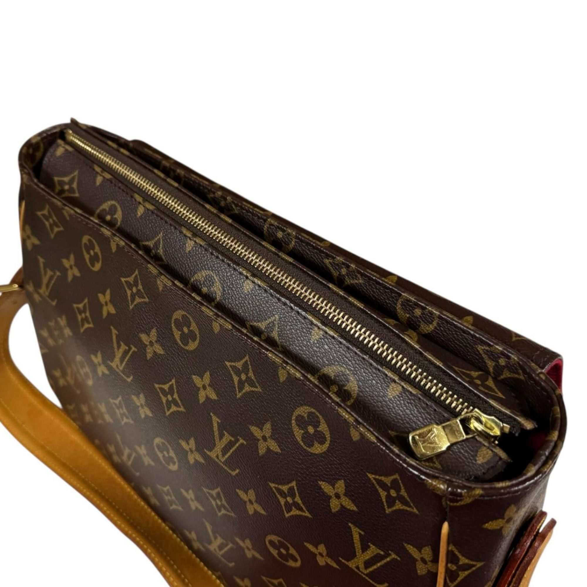 Louis Vuitton Pre-owned Louis Vuitton Viva Cite GM Monogram Shoulder Bag in Canvas (M51163) Brown. Women's. Size ONE SIZE - 16 Thumbnail