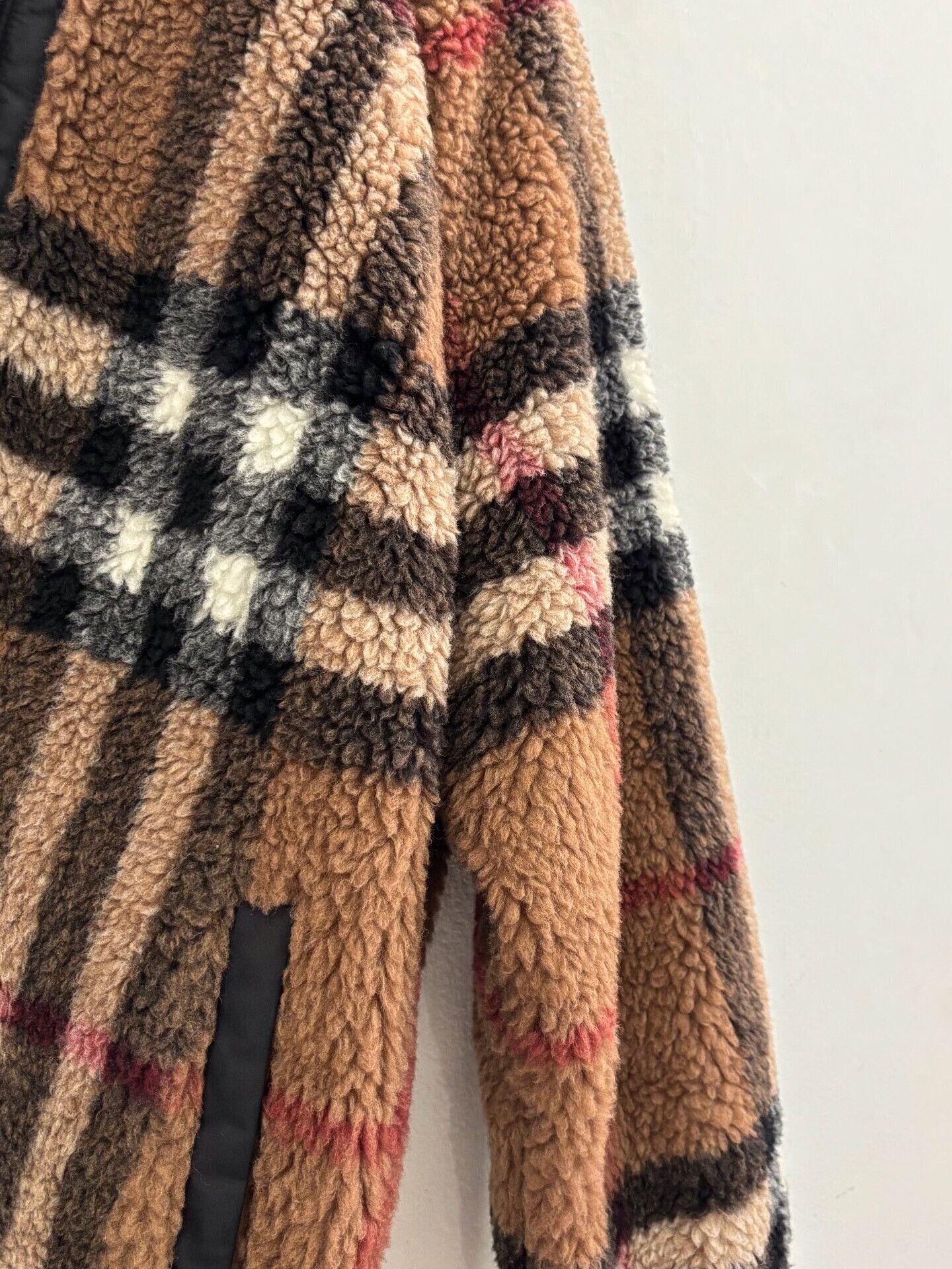 Burberry Burberry Men's Brown Check Logo Jacket Size US M / EU 48-50 / 2 - 5 Thumbnail