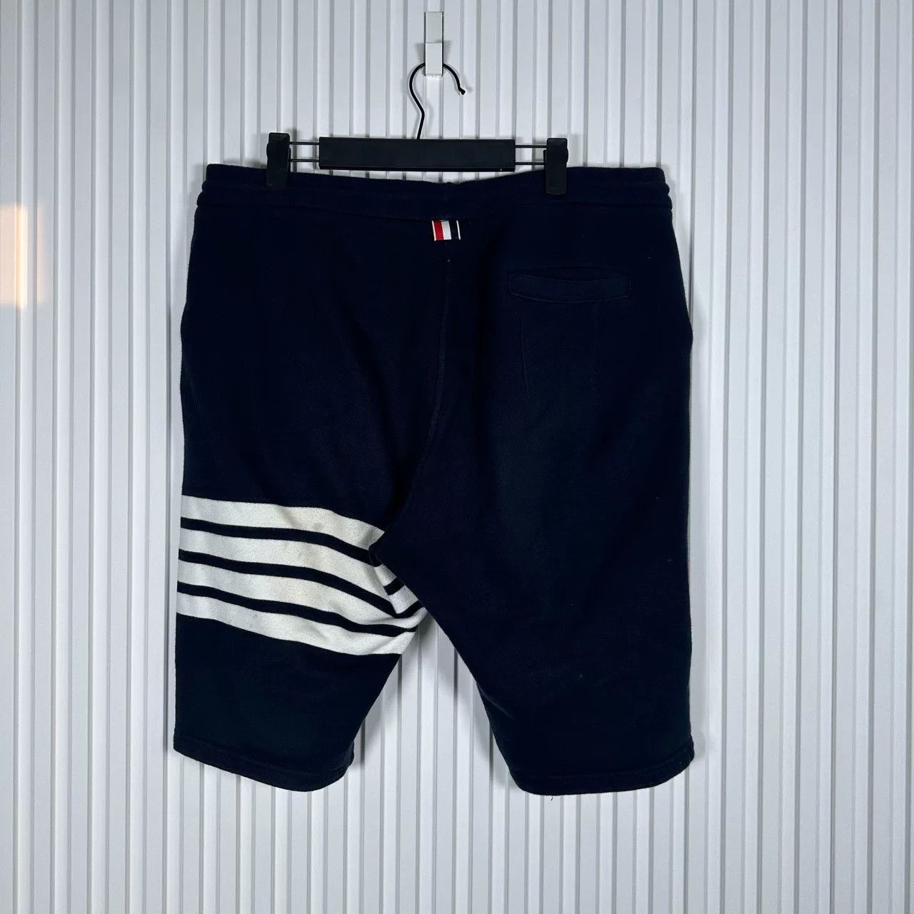 Thom Browne Thom Browne TB classic stripe shorts Size US 26 / EU 42 - 2 Thumbnail