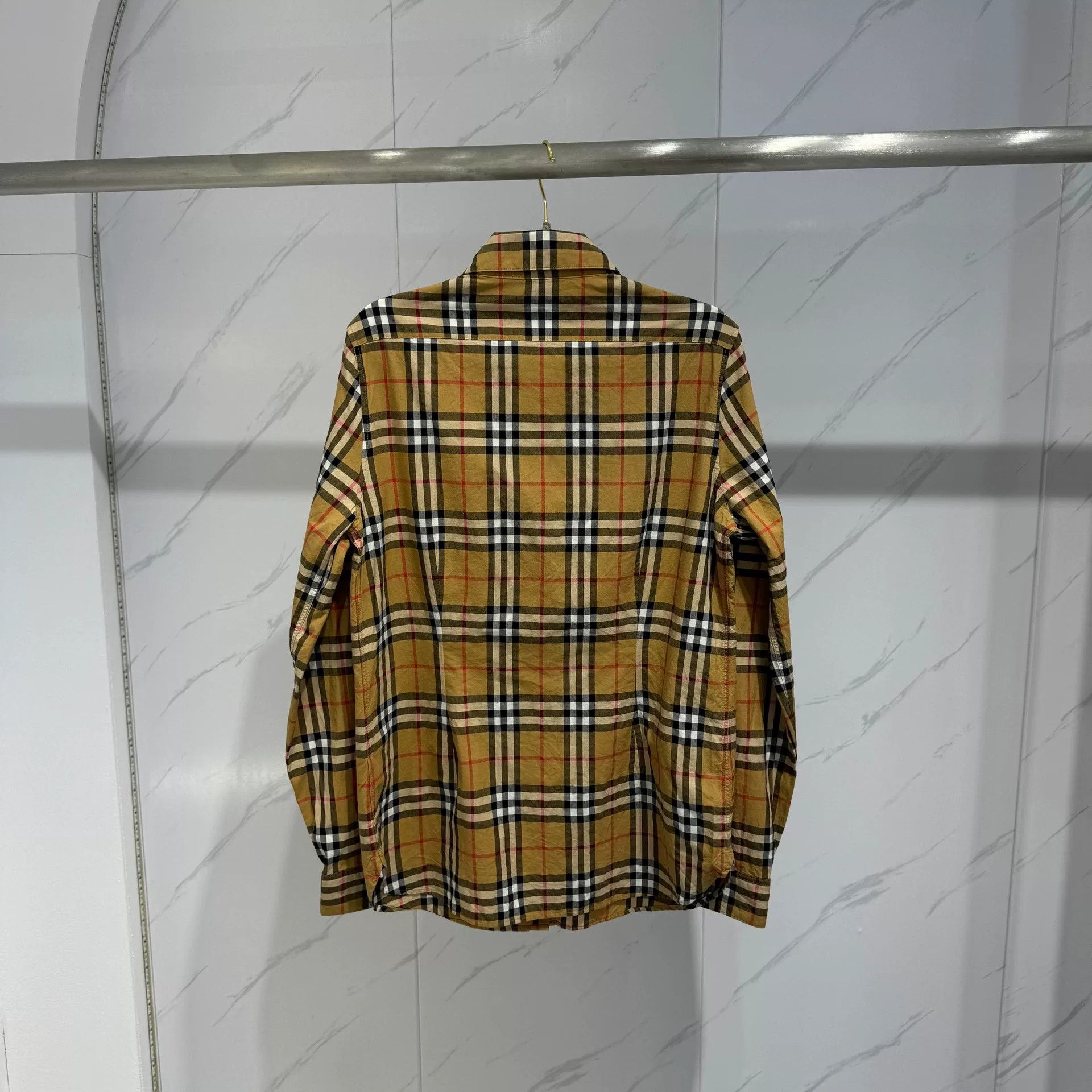 Burberry Burberry Classic Check Shirt Size M / US 6-8 / IT 42-44 - 2 Thumbnail