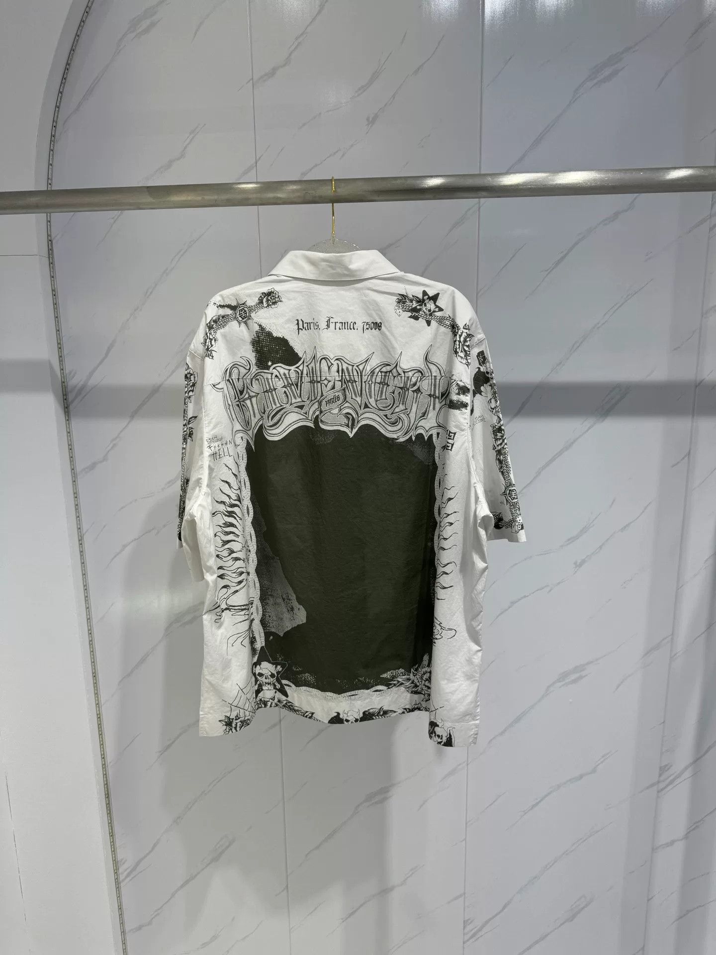 Givenchy Givenchy Skull New All-Over Print Zip Shirt Size US M / EU 48-50 / 2 - 2 Thumbnail