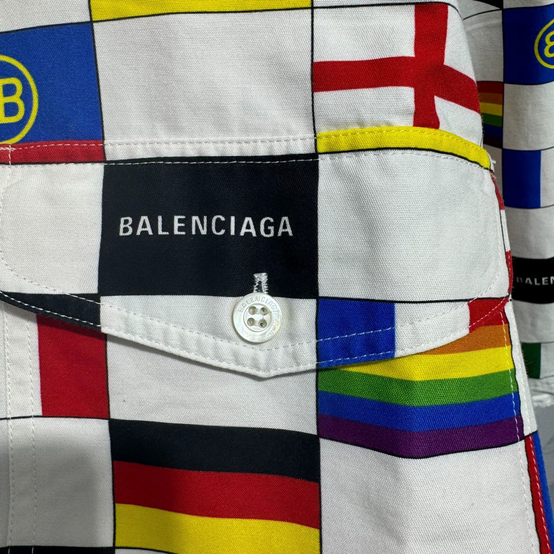 Balenciaga Balenciaga Flag Print Short Sleeve Shirt Size US M / EU 48-50 / 2 - 5 Thumbnail