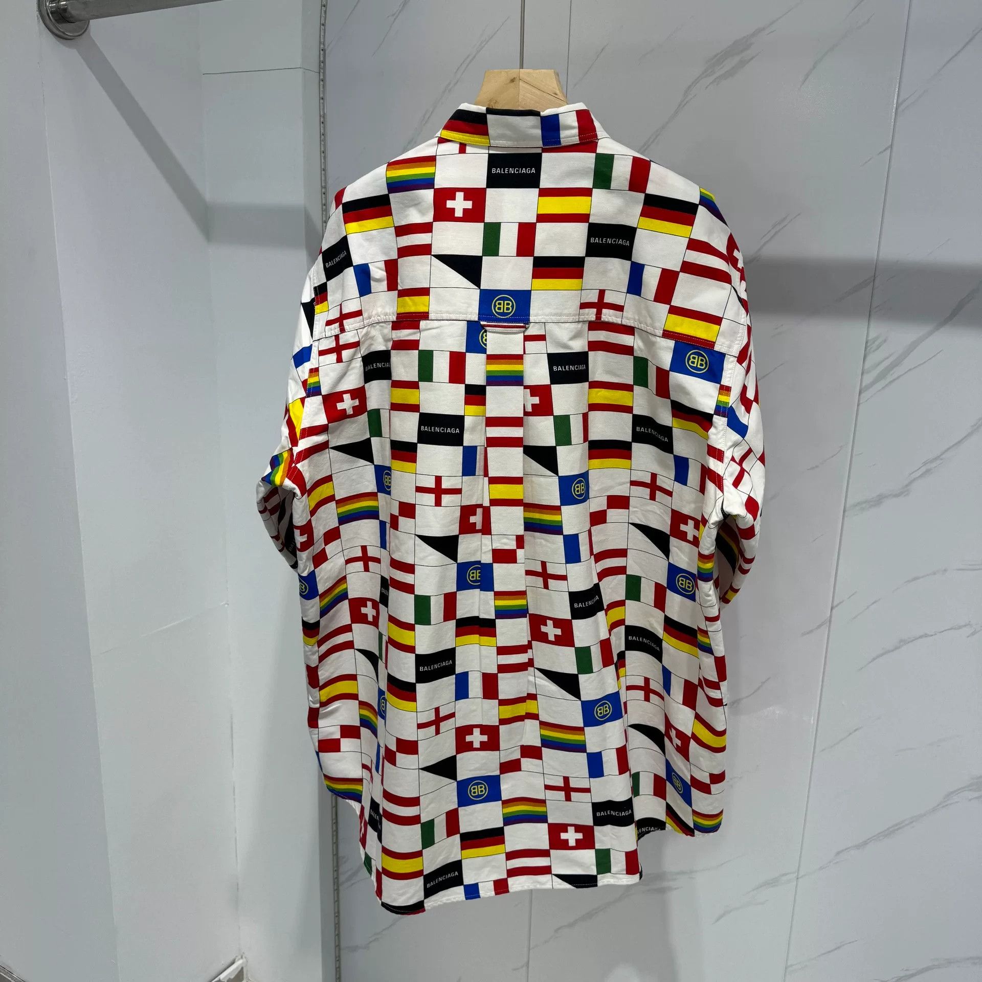 Balenciaga Balenciaga Flag Print Short Sleeve Shirt Size US M / EU 48-50 / 2 - 2 Thumbnail