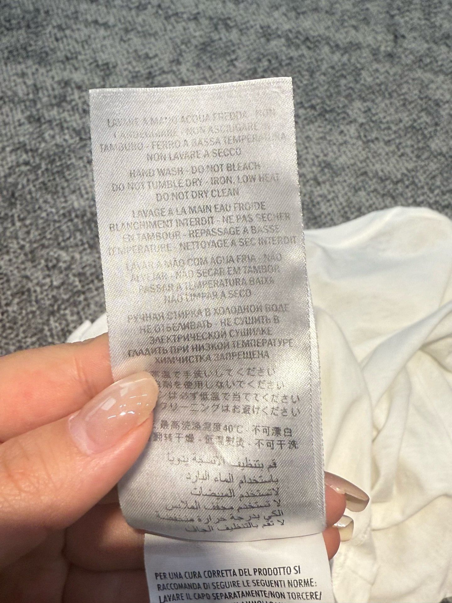 Gucci Gucci Short-Sleeve T-Shirt Size US M / EU 48-50 / 2 - 7 Thumbnail