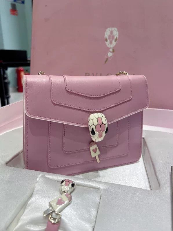 Bvlgari Bvlgari 2018 Valentine Limited Pink Accordion Bag Size ONE SIZE - 3 Thumbnail