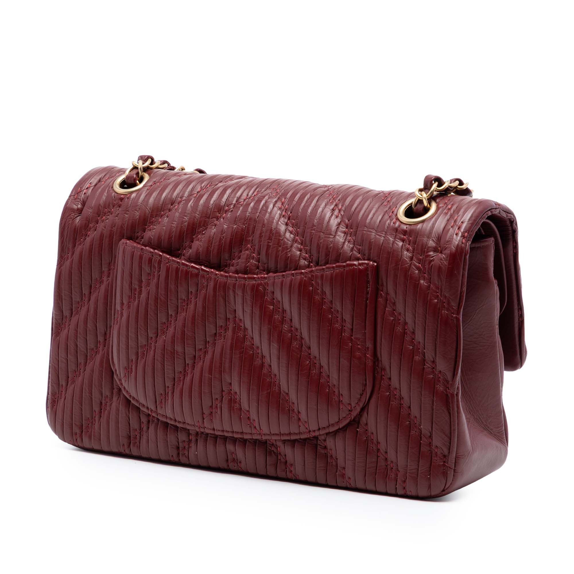 Chanel Medium Classic Chevron Calfskin Pleated Double Flap Size ONE SIZE - 2 Thumbnail