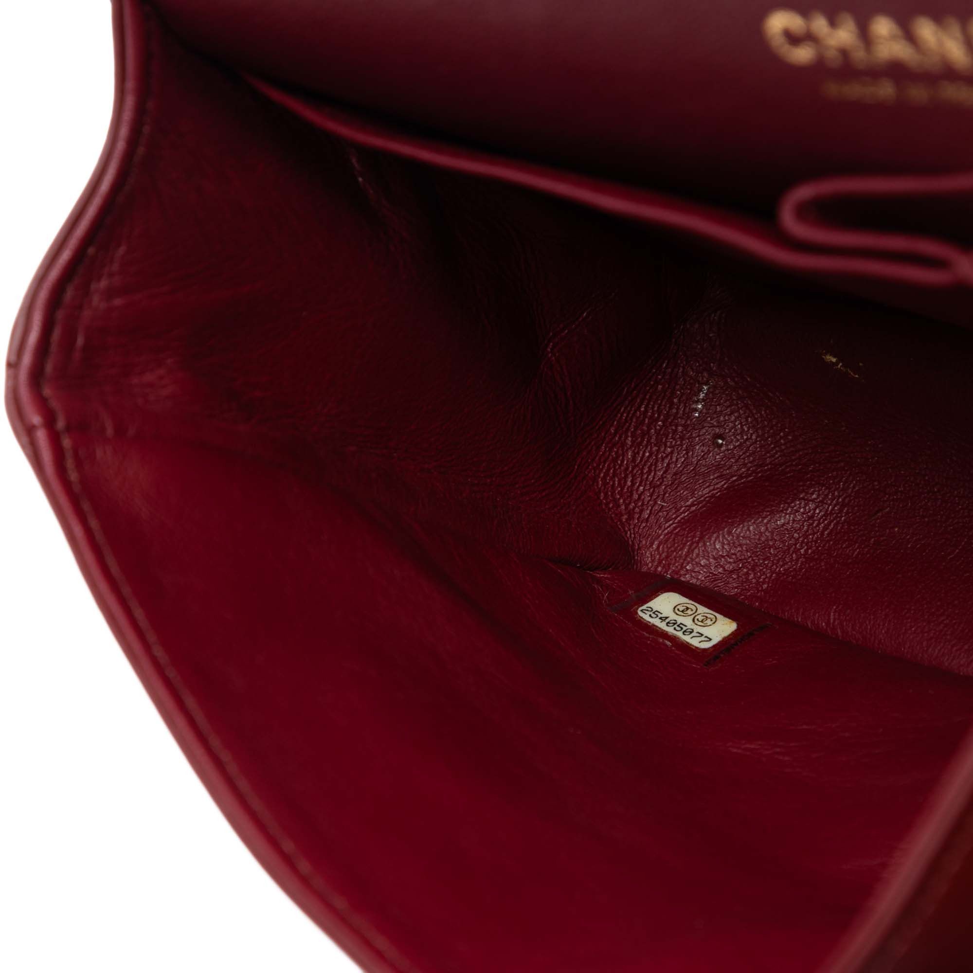 Chanel Medium Classic Chevron Calfskin Pleated Double Flap Size ONE SIZE - 6 Thumbnail