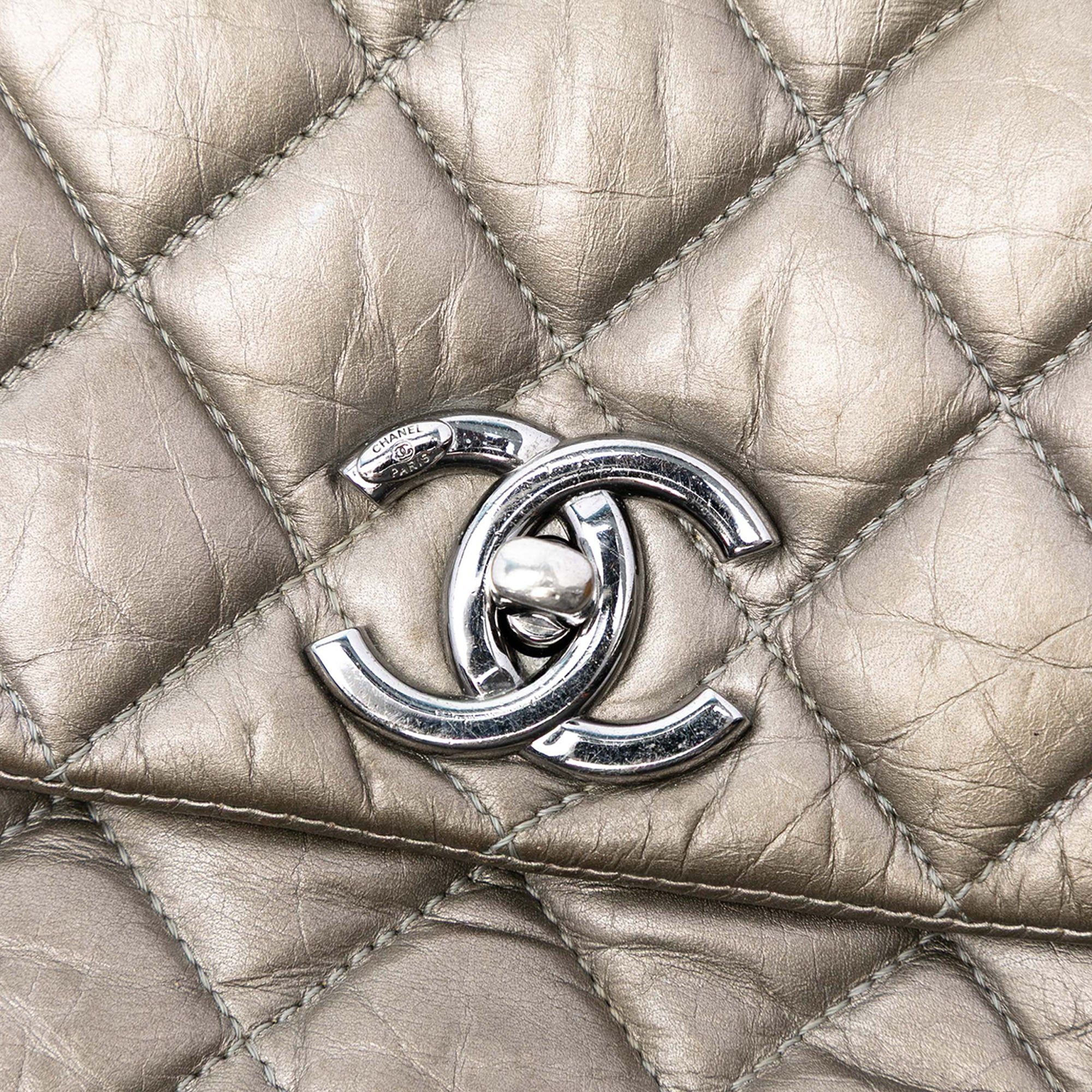 Chanel Small Bicolor Quilted Aged Calfskin Lady Pearly Flap Size ONE SIZE - 5 Thumbnail