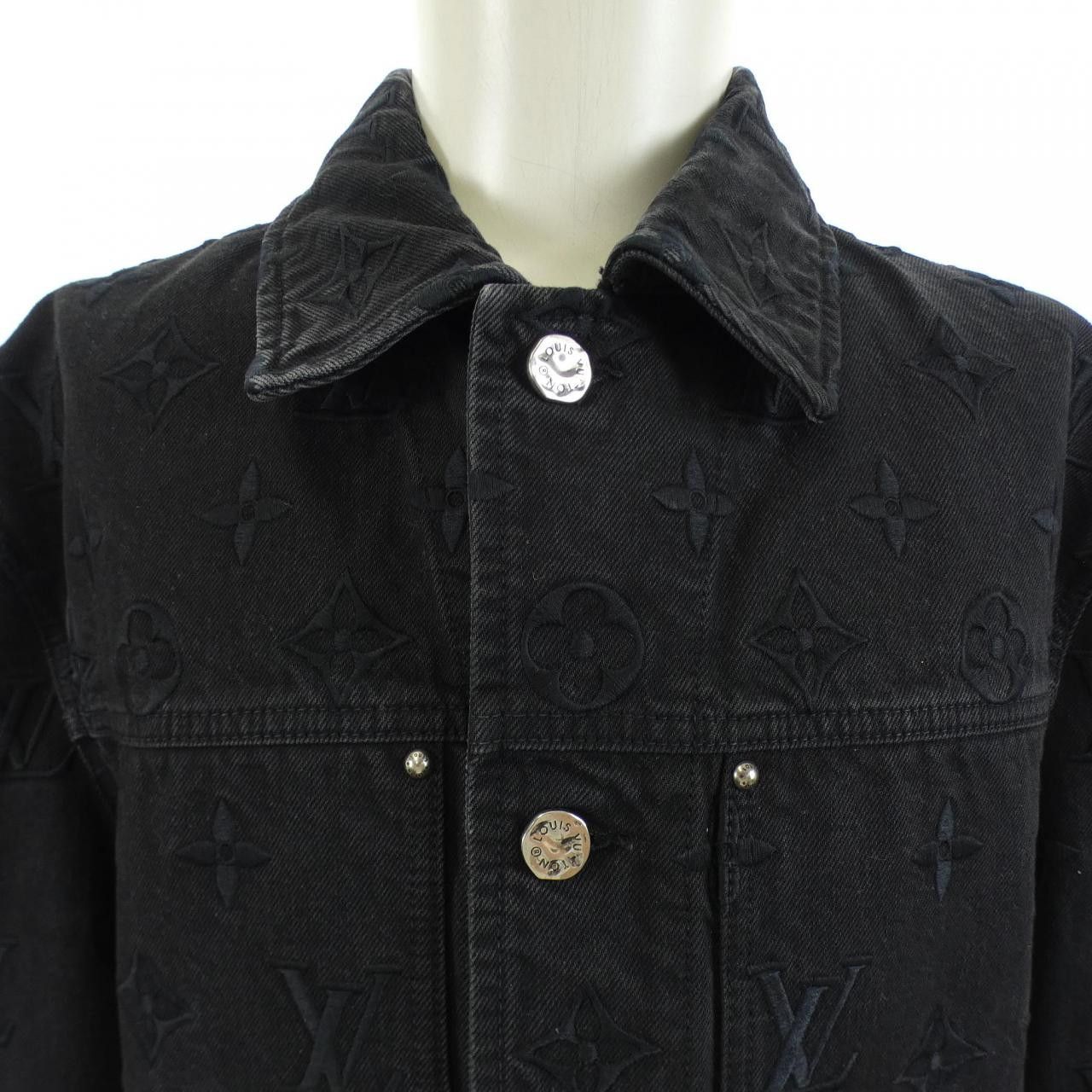 Louis Vuitton Louis Vuitton Louis Vuitton Embroidered Denim Jacket Textile Outerwear HQA15WTZ0 DUTY FREE for USA Size ONE SIZE - 3 Thumbnail