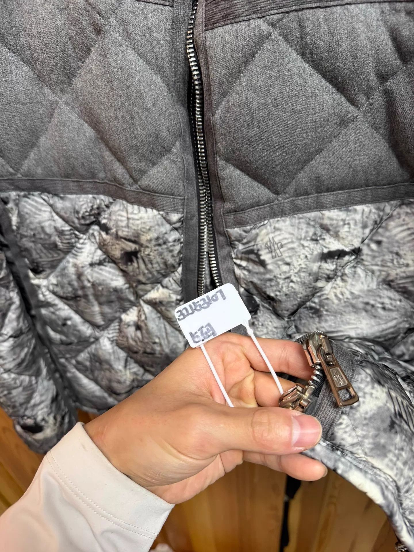 Moncler Silver Quilted Bomber Jacket XXL Size US XXL / EU 58 / 5 - 4 Thumbnail