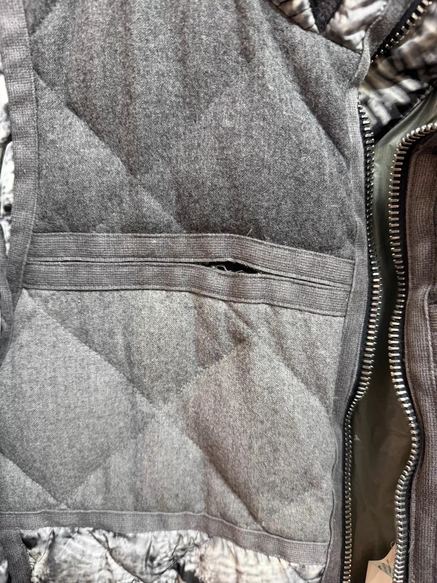 Moncler Silver Quilted Bomber Jacket XXL Size US XXL / EU 58 / 5 - 7 Thumbnail