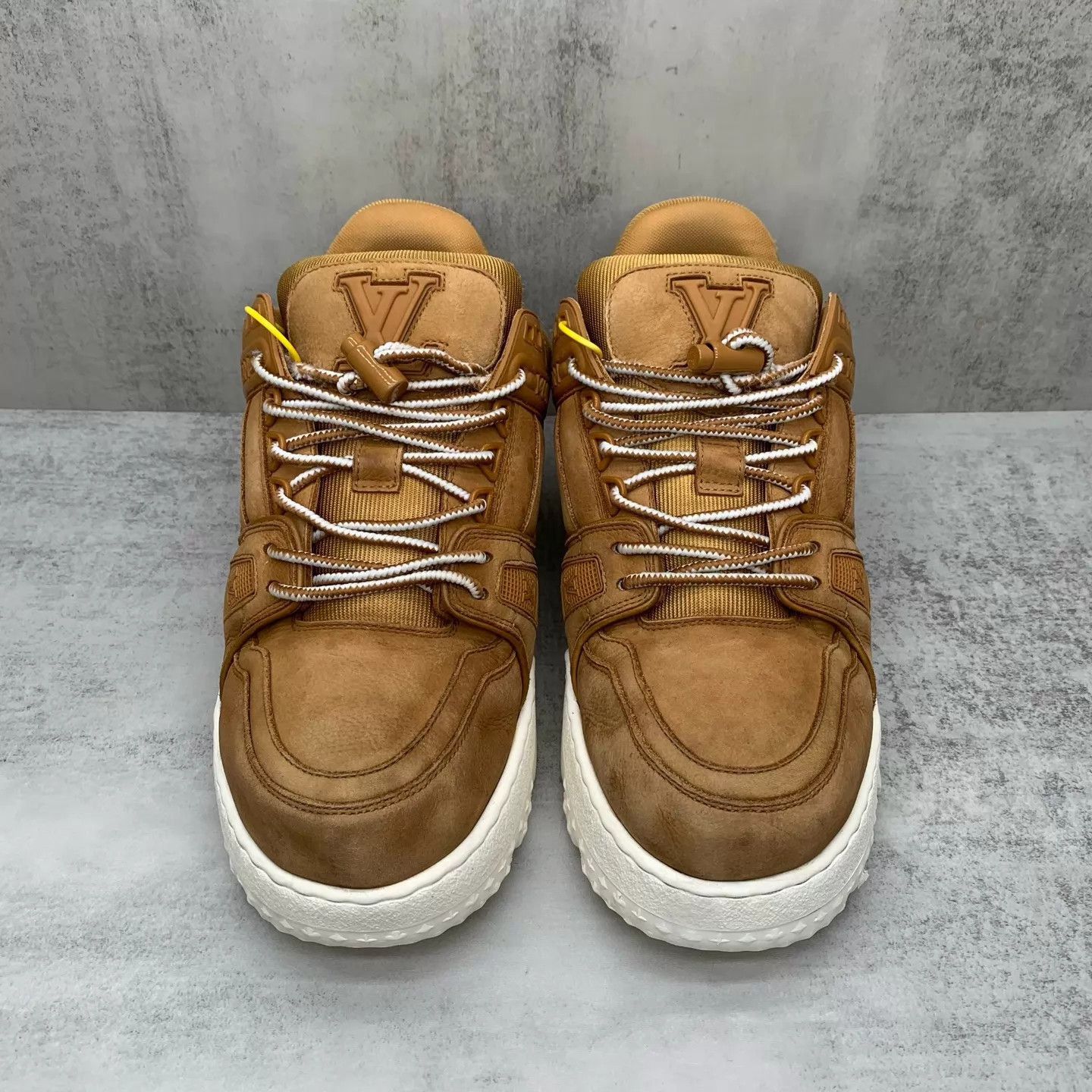 Louis Vuitton Brown Lace-Up Sneakers Size 7 Size US 7 / EU 40 - 4 Thumbnail