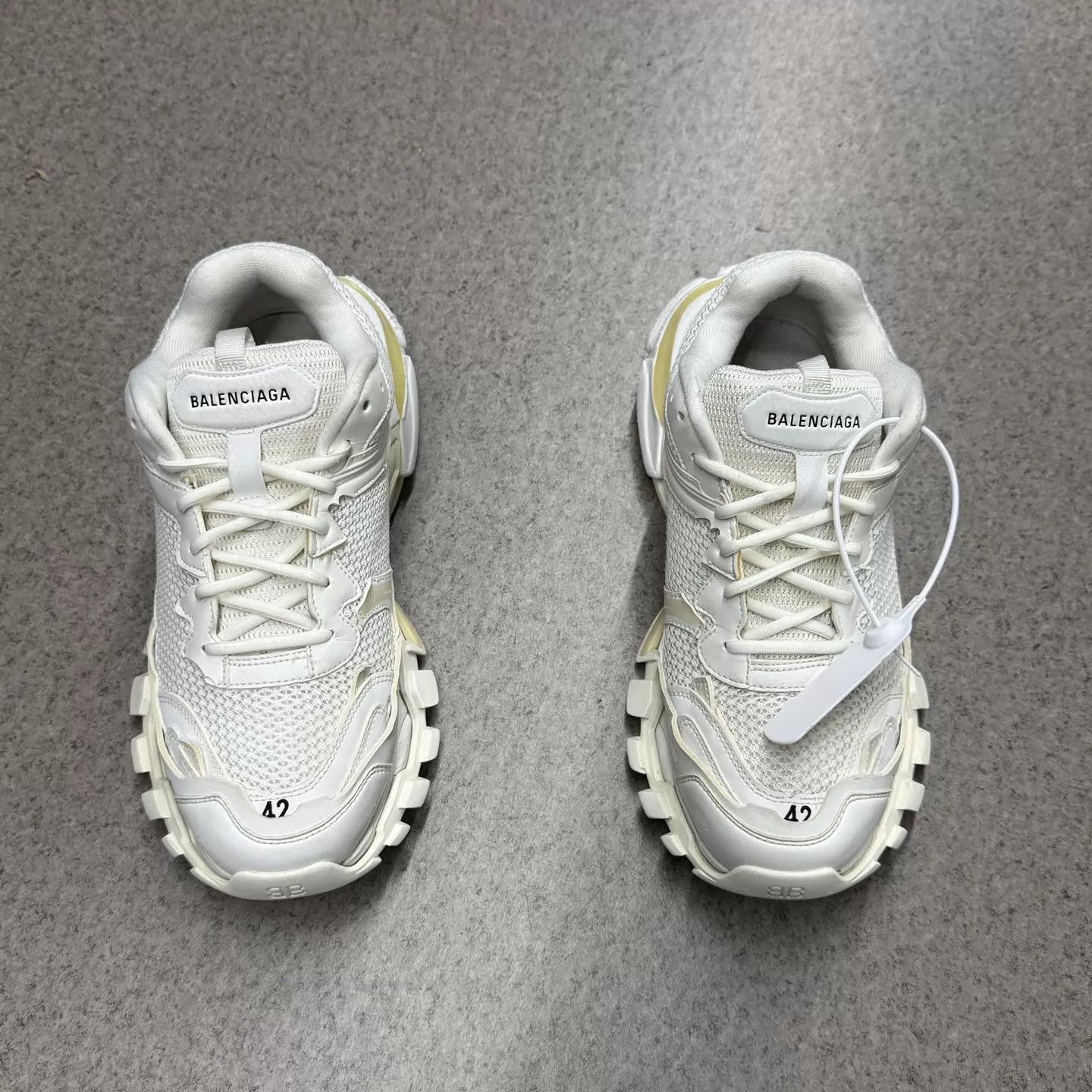 Balenciaga White Chunky Lowtop Sneakers Size 9 Size US 9 / EU 42 - 5 Thumbnail