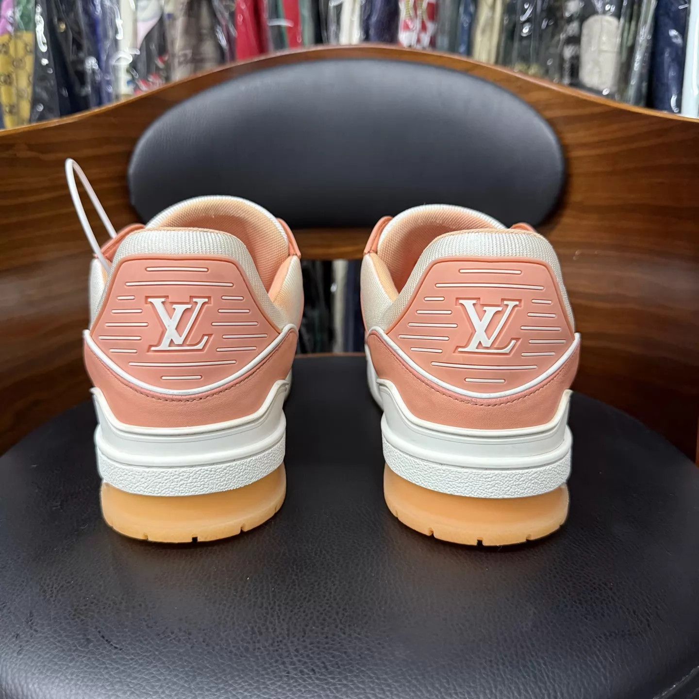 Louis Vuitton Pink Lowtop Sneakers Size 9.5 Size US 9.5 / EU 42-43 - 3 Thumbnail