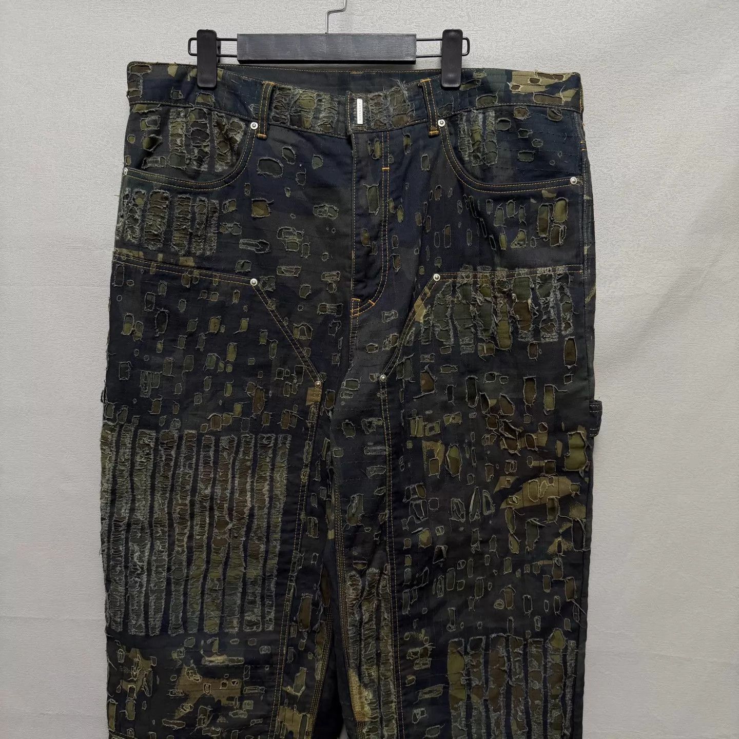 Givenchy Green Patterned Casual Pants Size 36 Size US 36 / EU 52 - 3 Thumbnail