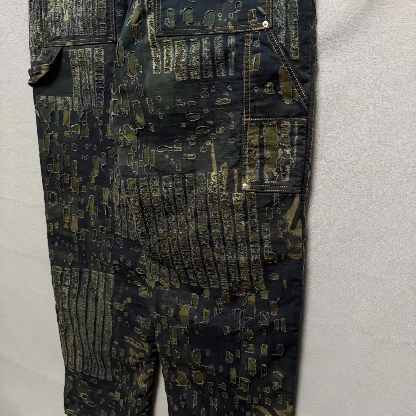 Givenchy Green Patterned Casual Pants Size 36 Size US 36 / EU 52 - 6 Thumbnail