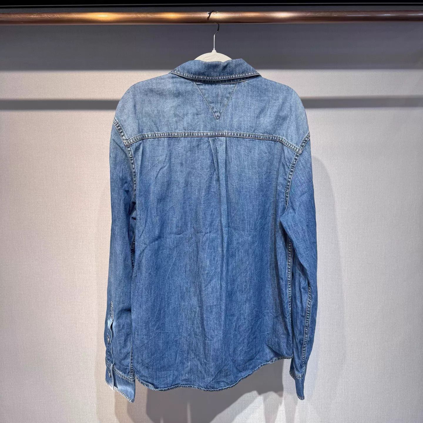 Bottega Veneta Blue Denim Long Sleeve Button-Up Shirt Size US M / EU 48-50 / 2 - 2 Thumbnail