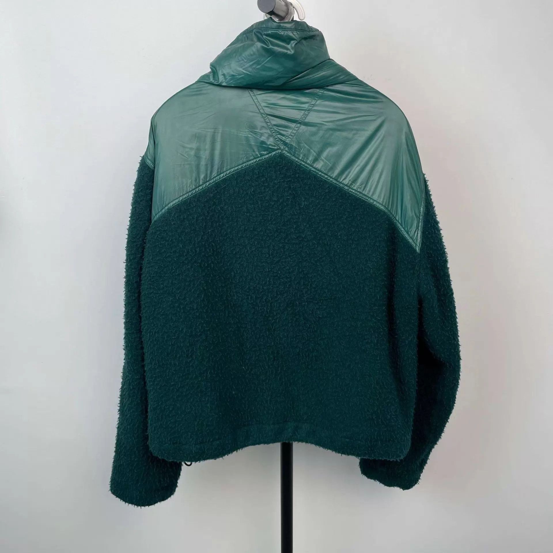 Bottega Veneta Green High-Collar Zip-Front Light Jacket Size US S / EU 44-46 / 1 - 2 Thumbnail