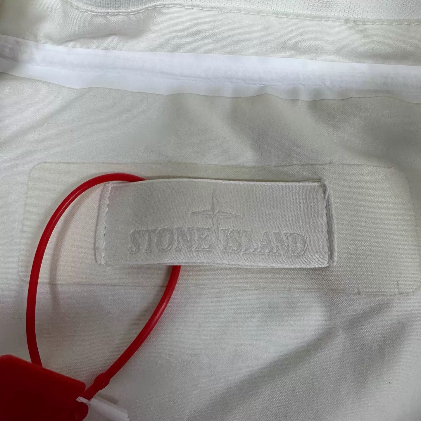 Stone Island White Hooded Jacket with Pockets - Size M Size US M / EU 48-50 / 2 - 6 Thumbnail