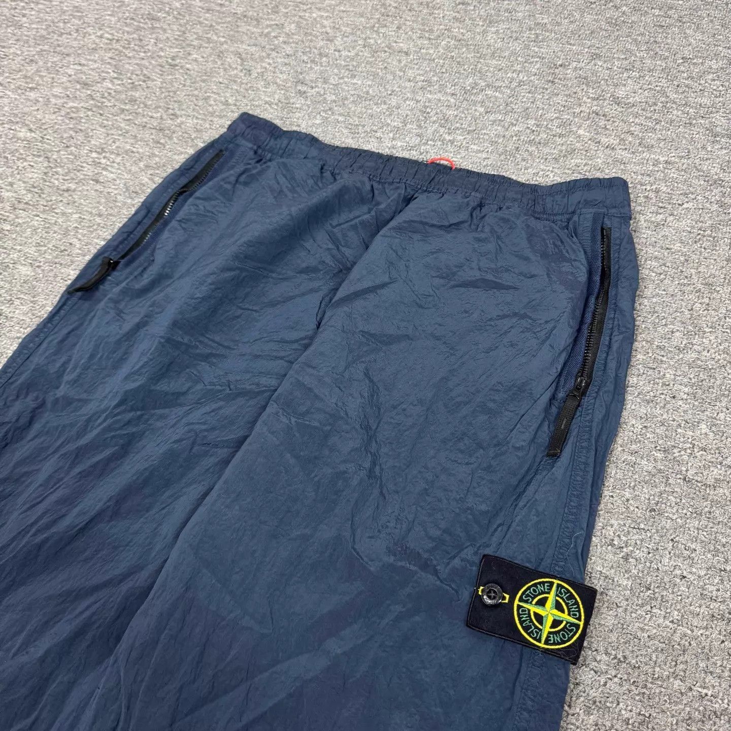 Stone Island Blue Casual Pants with Zip Pockets - Size 34 Size US 34 / EU 50 - 3 Thumbnail